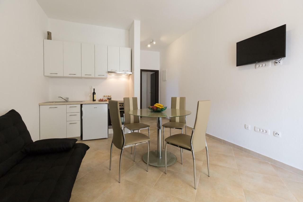 Memories Apartments สเวติ เปตาร์ ภายนอก รูปภาพ
